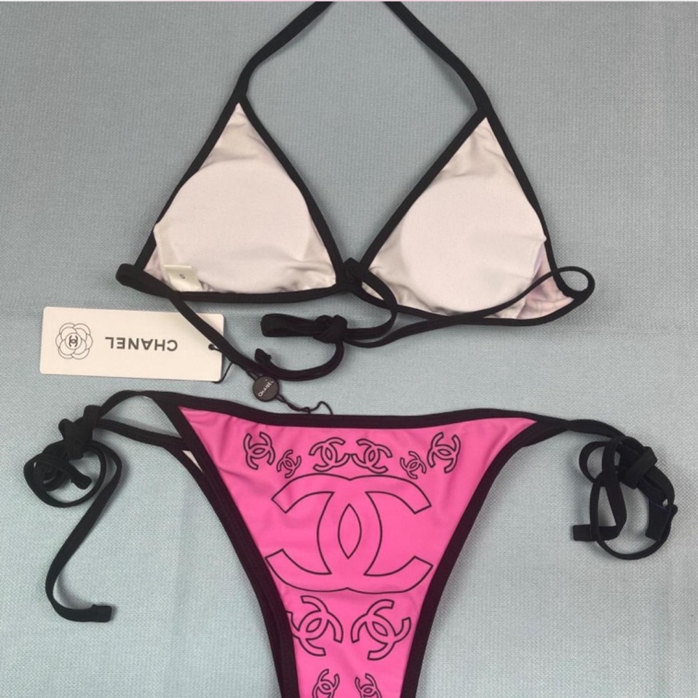COPY - COPY - CHANEL Vibrant Pink and Black Swimwear - Picture 2 of 3